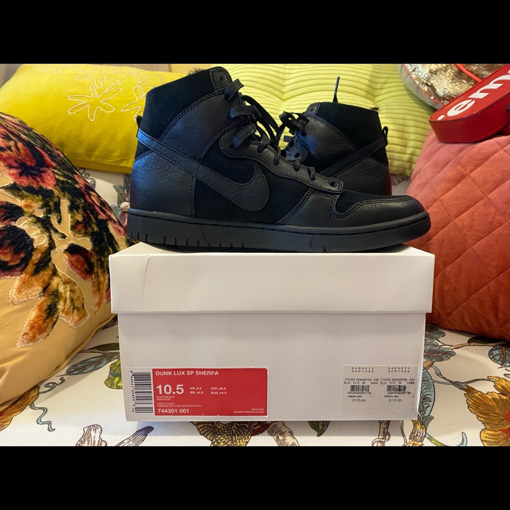 Dunk Lux SP Sherpa Black